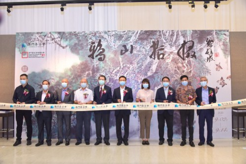 主禮嘉賓剪綵