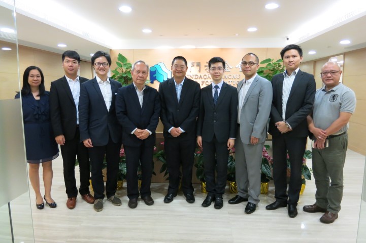 1604547567322968.jpg 20150410152705474.jpg