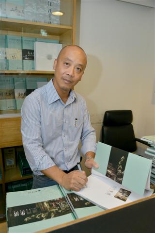 作者作品集簽名