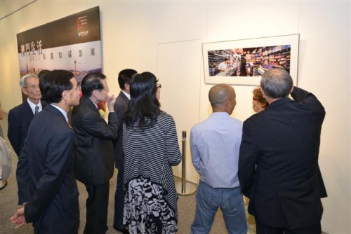嘉賓參觀作品