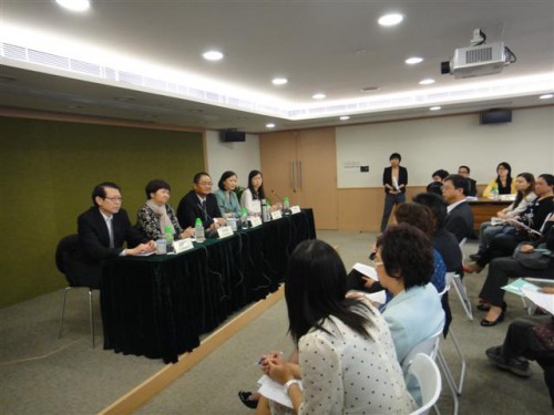 澳基會舉辦座談會與24個團體溝通新春福包派發事宜