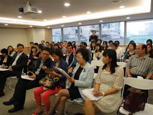 座談會上24個與澳基會合辦福包項目的團體代表各抒己見