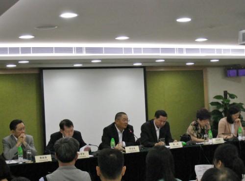 O Conselho de Administração da FM teve uma sessão de intercâmbio com os representantes das associações.