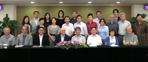 Reunião com representes macaenses para tratar da conservação dos recursos das artes populares de Macau Notícia