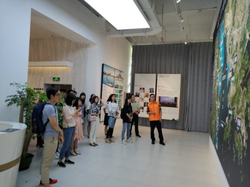  Visita ao Salão de Exposição da Ponte Shenzhen-Zhongshan