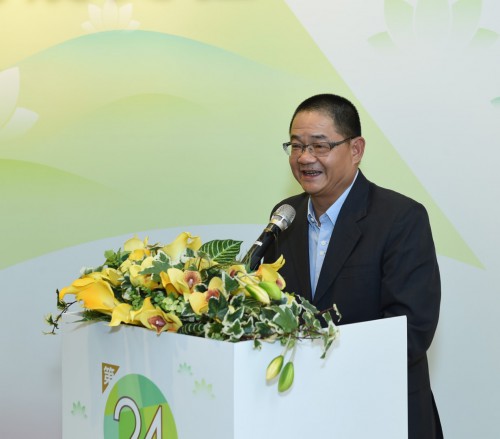 Doutor. Wu Zhiliang, Presidente do Conselho de Administração da FM, profere o seu discurso