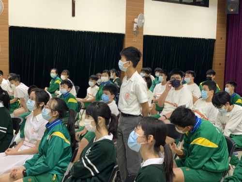 在場同學積極與嘉賓互動