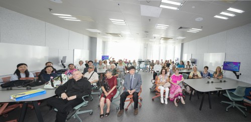 代表團到澳門科技大學與國際學院師生交流
