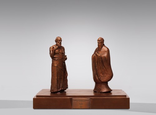 《神遇：孔子與蘇格拉底的對話》雕塑    67 × 30 × 50cm    2021年    吳為山作品